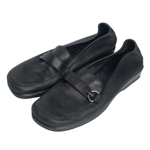 Aerosoles Women's Square Toe Loafers Shoes - Picture 1 of 11